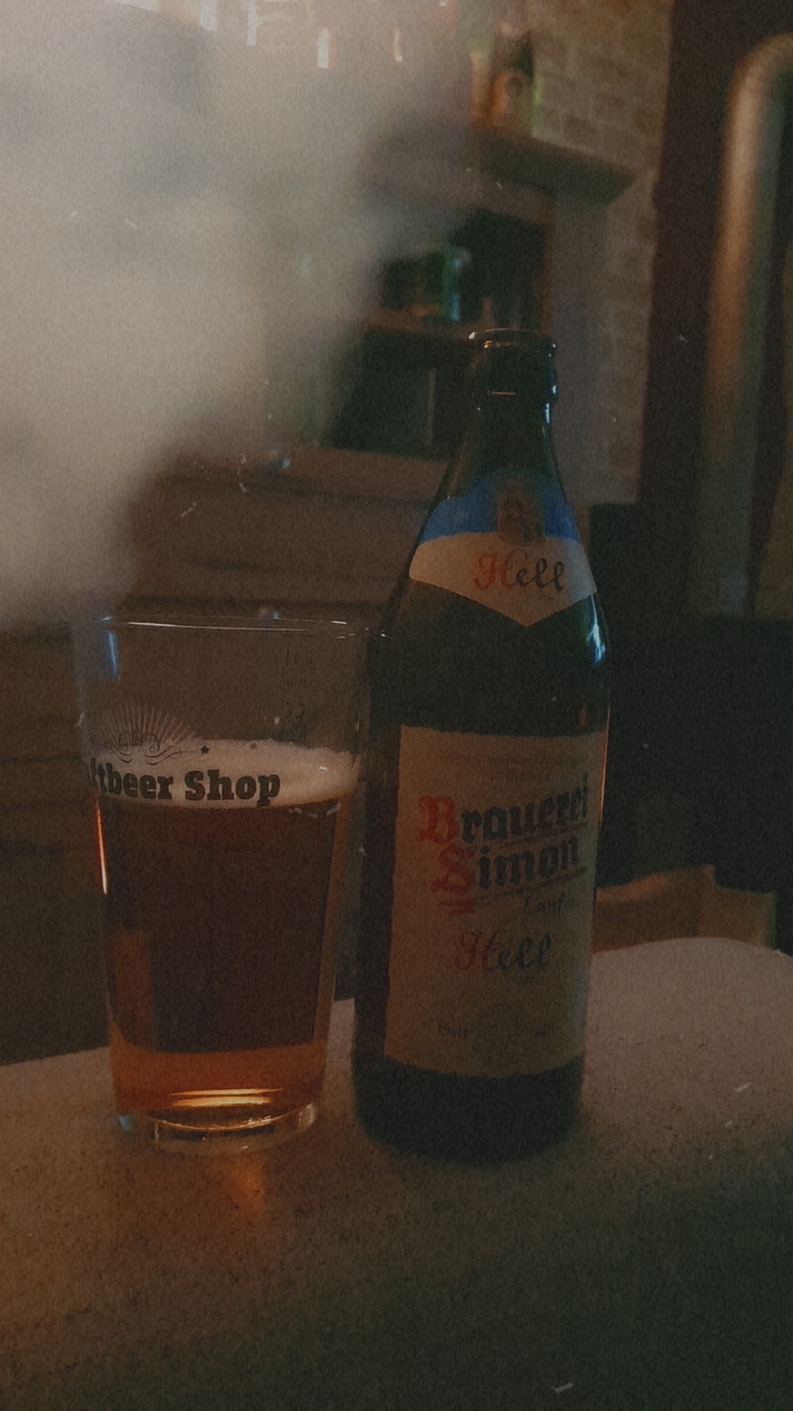 Brauerei Simon Hell Vollbier